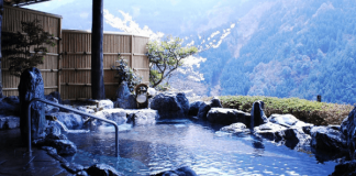 Onsen, Japan’s hot springs , famous and miraculous