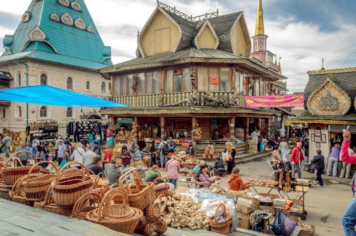 Izmaylovo, the largest Russian Flea market
