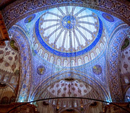 Top 5 things to do in Turkey’s Istanbul - the Blue Mosque