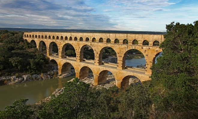 Pont du Gard Aqueduct